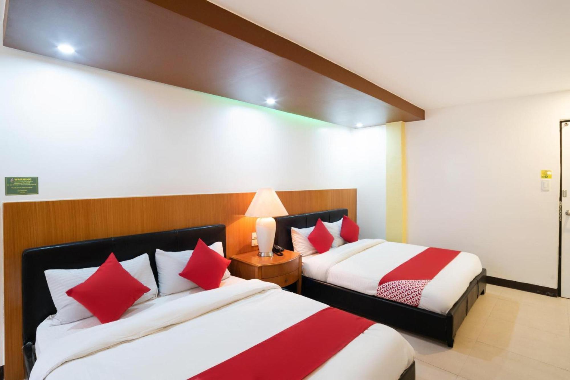 Oyo 195 Ranchotel - Binan Экстерьер фото
